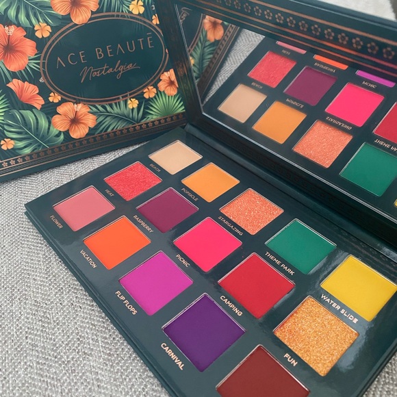 Other - ACE BEAUTÉ
Nostalgia Palette